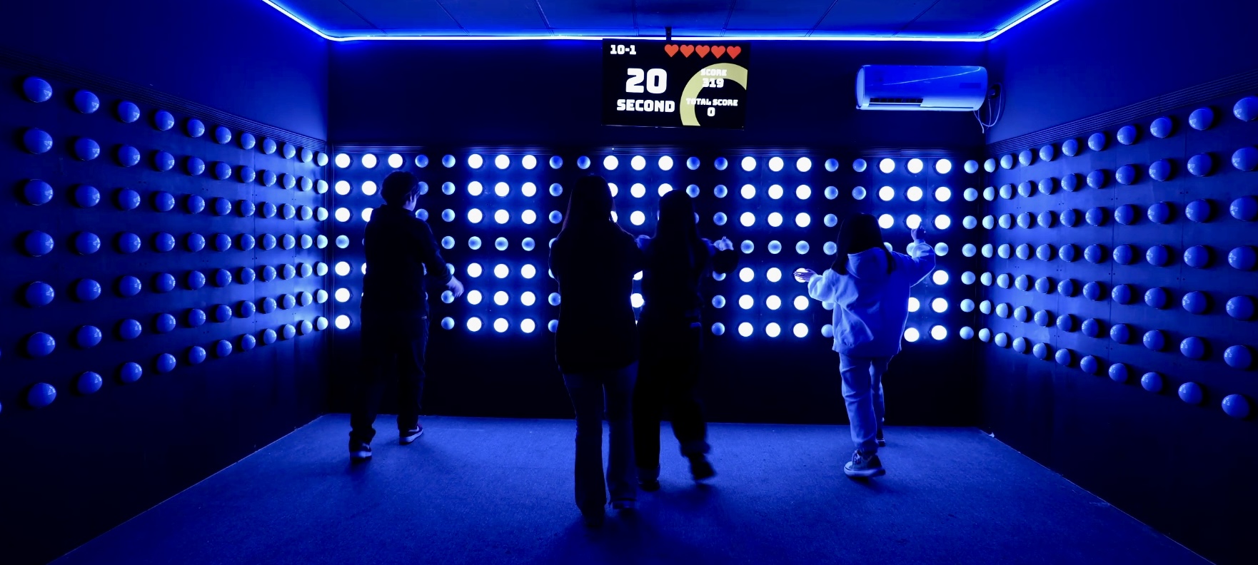 Cyber dance